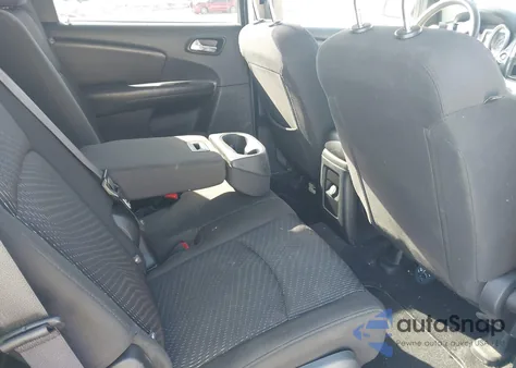 2017 Dodge Journey Sxt from USA, damaged, VIN 3C4PDCBG8HT589795